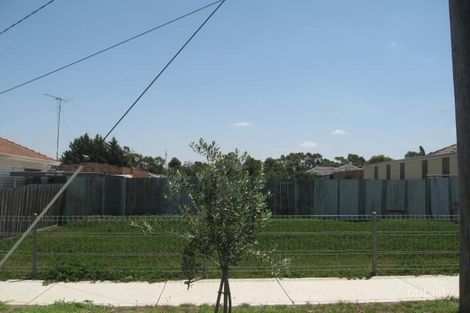 3 Boisdale Ave, Sunshine North, VIC 3020