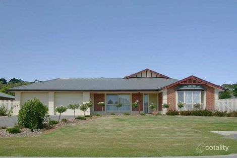 15 Perrin St, Woodside, SA 5244