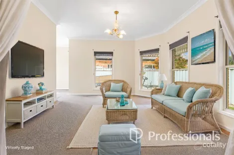Property photo of 4 Kingshand Drive Murrumba Downs QLD 4503
