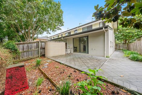 Property photo of 1/23 Seagreen Drive Coomera QLD 4209