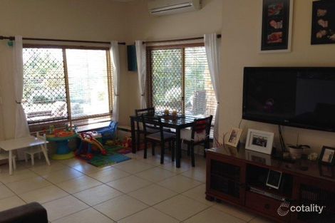 Property photo of 27 Benjamin Court Yamanto QLD 4305