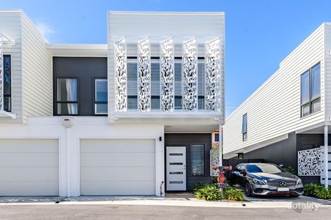 Property photo of 16/4A-8 Hansford Road Coombabah QLD 4216