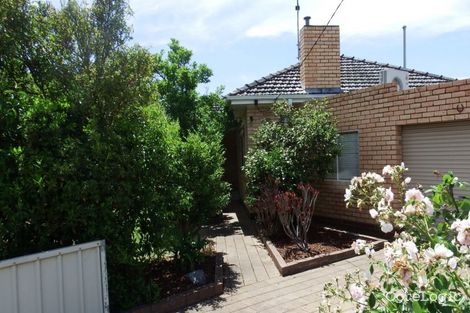 Property photo of 2 Gloucester Crescent Shepparton VIC 3630