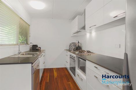 Property photo of 20 Ormond Road Oxley QLD 4075