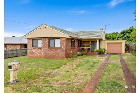 9 Murray St, North Toowoomba, QLD 4350