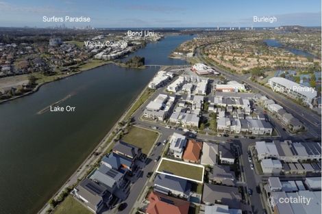 4 Elizabeth Cres, Varsity Lakes, QLD 4227