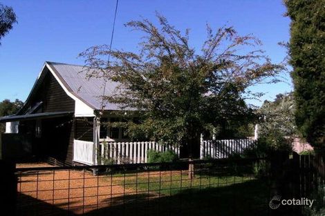 14 Sollya Cres, Dwellingup, WA 6213