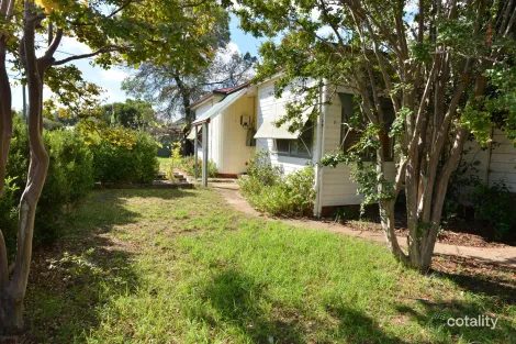 Property photo of 10 Gardiner Street Baradine NSW 2396