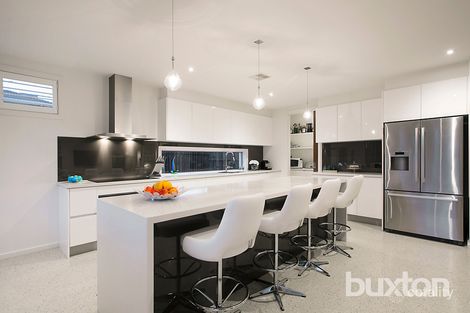 Property photo of 16 Third Avenue Aspendale VIC 3195