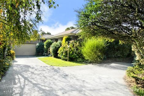 Property photo of 2/7 Heather Grove Nunawading VIC 3131