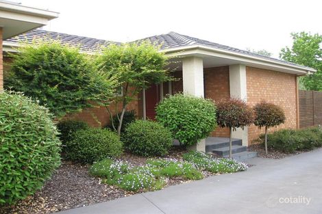 1/11 Peden St, Chirnside Park, VIC 3116