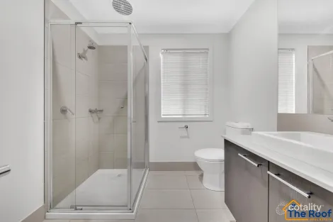 Property photo of 4 Hideaway Lane Beveridge VIC 3753