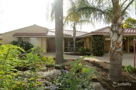 153 Warton Rd, Thornlie, WA 6108