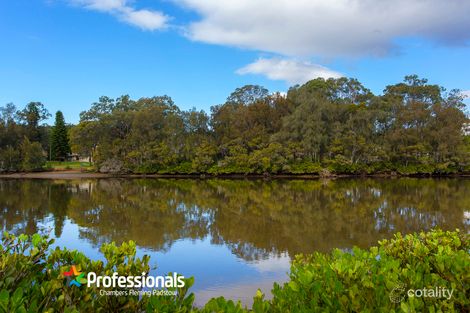 Property photo of 582 Henry Lawson Drive East Hills NSW 2213