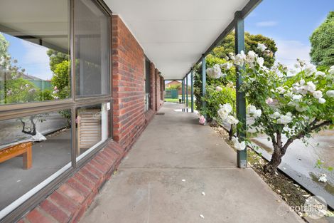 Property photo of 7 Anthony Crescent Sebastopol VIC 3356