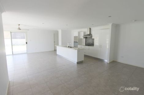 Property photo of 15 Broadwater Place New Auckland QLD 4680
