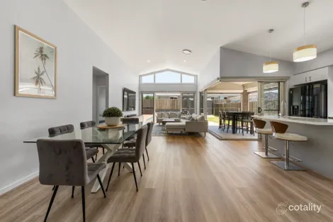 Property photo of 24 Fairweather Boulevard Highfields QLD 4352