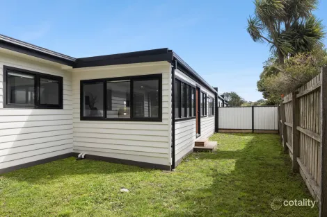 Property photo of 4/31 Worcester Road Gisborne VIC 3437