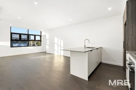 102/1 Oshannassy St, Essendon North, VIC 3041
