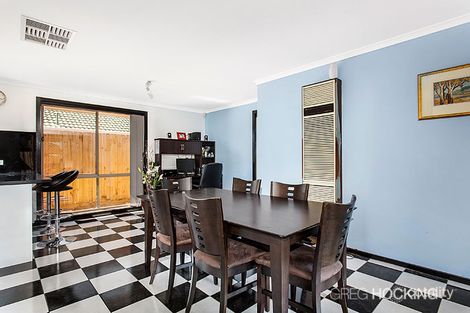 Property photo of 2 Oriole Drive Werribee VIC 3030