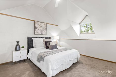 Property photo of 2/11 Doncaster East Road Mitcham VIC 3132