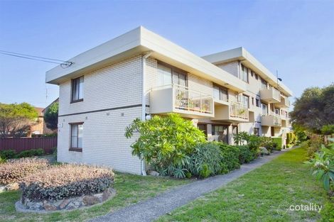 Property photo of 4/50 Peterborough Avenue Lake Illawarra NSW 2528