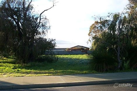 15 Rees Pl, Wannanup, WA 6210