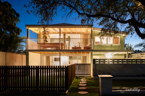 16 Flores Ave, Palm Beach, QLD 4221