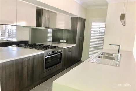 Property photo of 54 Yarramundi Drive Dean Park NSW 2761