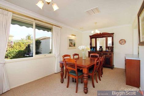 Property photo of 18 Kubis Avenue Aspendale VIC 3195