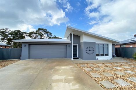 Property photo of 4 Reserve Court Ararat VIC 3377