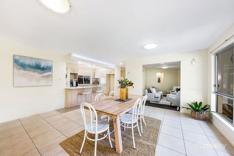 Property photo of 31 Robertson Drive Burnside QLD 4560