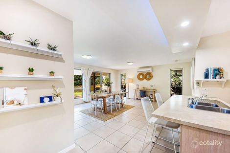 Property photo of 31 Robertson Drive Burnside QLD 4560