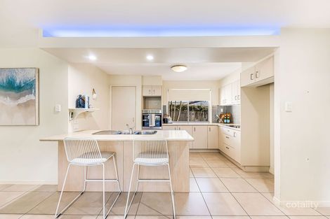 Property photo of 31 Robertson Drive Burnside QLD 4560