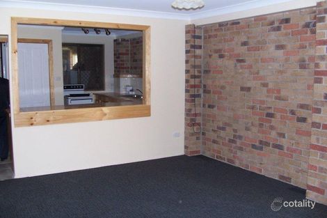 Property photo of 2 Cornwall Court Bellbird Park QLD 4300