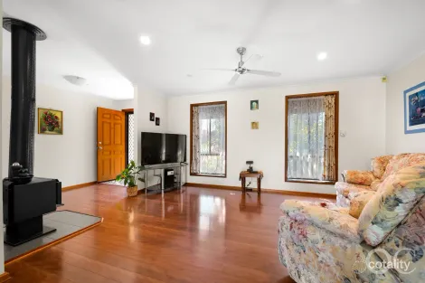 Property photo of 4 Acorn Court Morphett Vale SA 5162