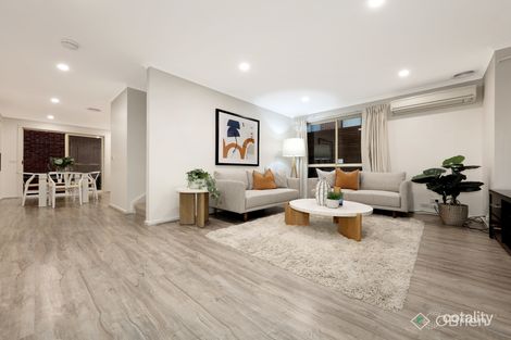 Property photo of 32 Kierens Way Chadstone VIC 3148