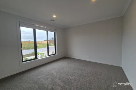 Property photo of 30 Anthurium Drive Mount Duneed VIC 3217