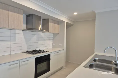 Property photo of 30 Anthurium Drive Mount Duneed VIC 3217