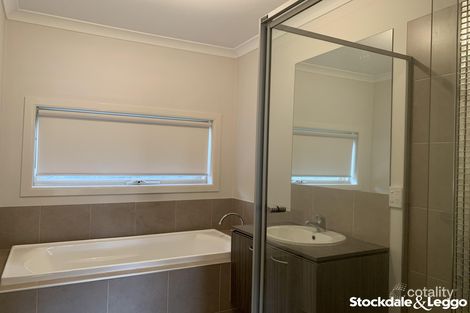 Property photo of 7 River Rose Street Greenvale VIC 3059