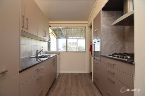 Property photo of 16 Pacific Way West Bathurst NSW 2795