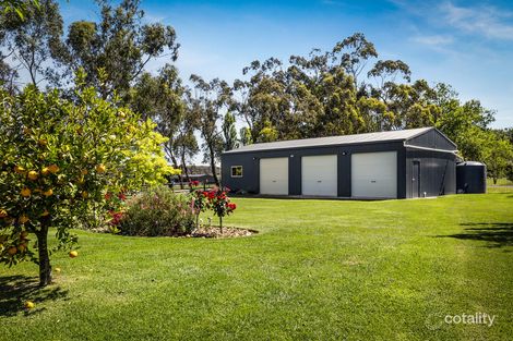42 Bunjil Dr, Drouin, VIC 3818