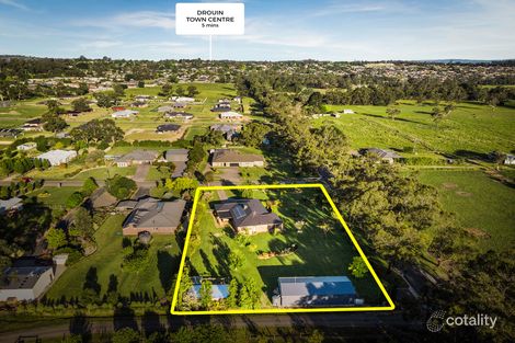 Property photo of 42 Bunjil Drive Drouin VIC 3818
