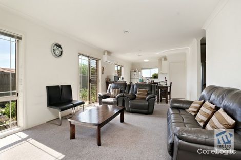 Property photo of 13/12-32 Pecks Road Sydenham VIC 3037