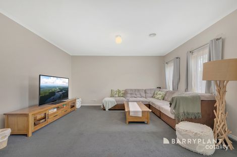 Property photo of 9 Elysee Avenue South Morang VIC 3752