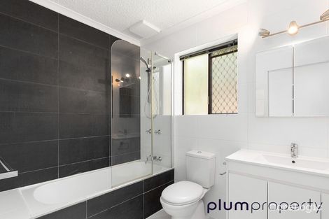 Property photo of 1/32 Beatrice Street Taringa QLD 4068