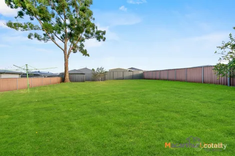 Property photo of 32 Rita Street Thirlmere NSW 2572