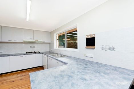 Property photo of 4 Thomas Hales Place Gordon ACT 2906