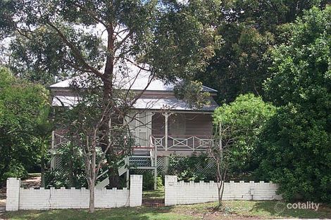 8 Enoggera Rd, Newmarket, QLD 4051