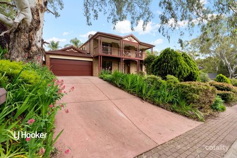 2 Woodland Gr, Aberfoyle Park, SA 5159